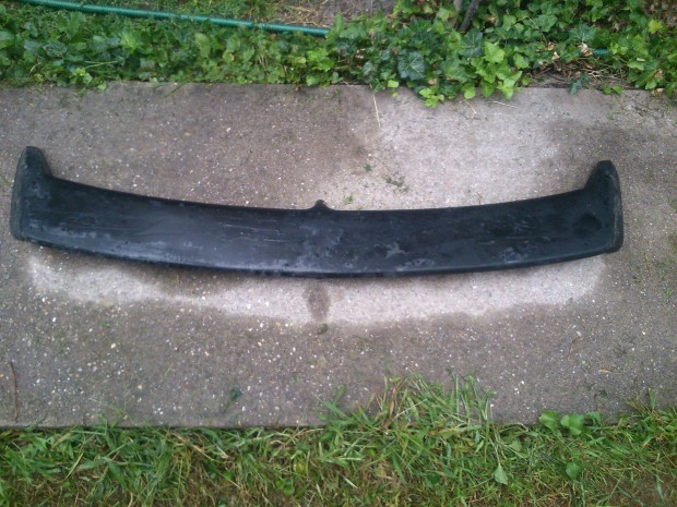 Audi 80 h�ts� sz�rny, gumib�l van, felcsavarozhat�