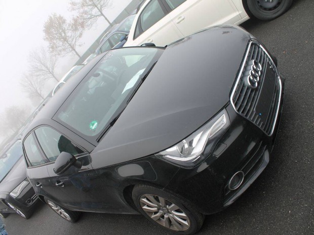 Audi A1 2010-18 bontott alkatrszek 8X