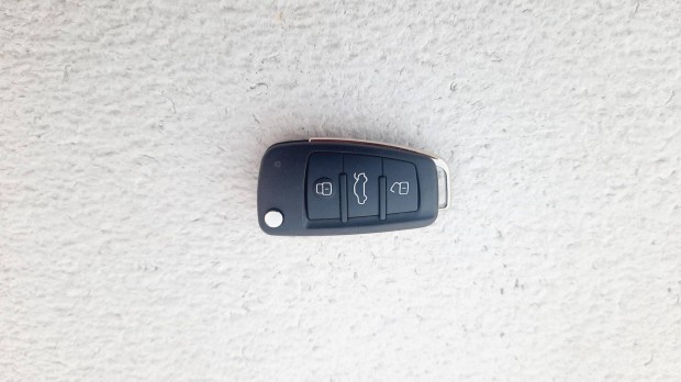 Audi A1 A3 A4 A6 A8 TT Q3 Q7 új távirányító bicskakulcs ház kulcsház