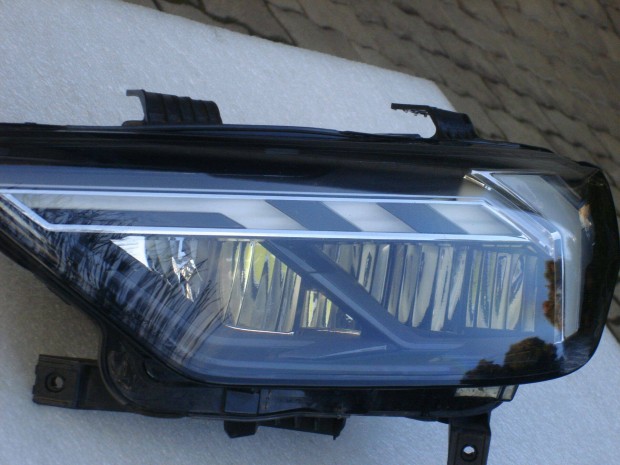Audi A1 Bal els Led Fnyszr 2018-tl 82A941033D Hibtlan