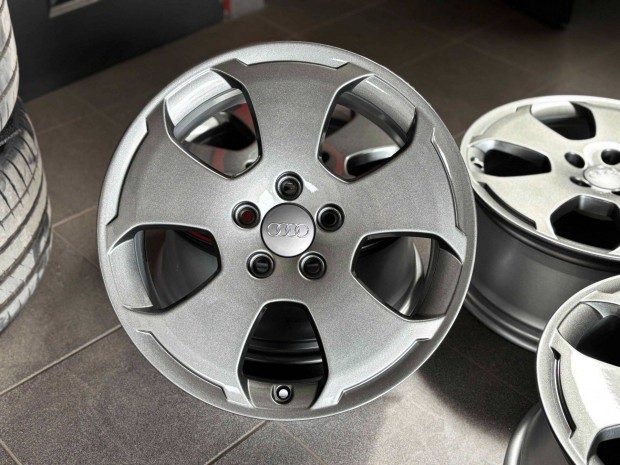 Audi A3 17" 5x112 gy�ri alufelni elad� 17 coll TT