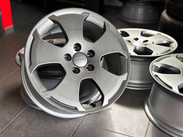 Audi A3 17" 5x112 gy�ri alufelni elad� 17 coll TT