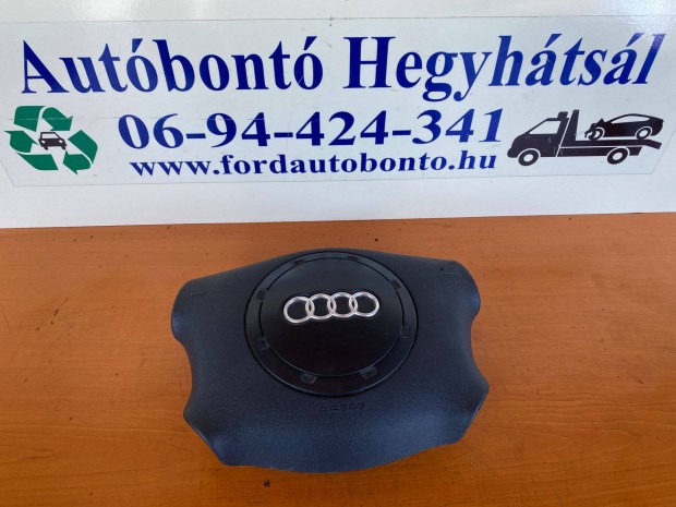 Audi A3 1.6B (8L1) kormny lgzsk