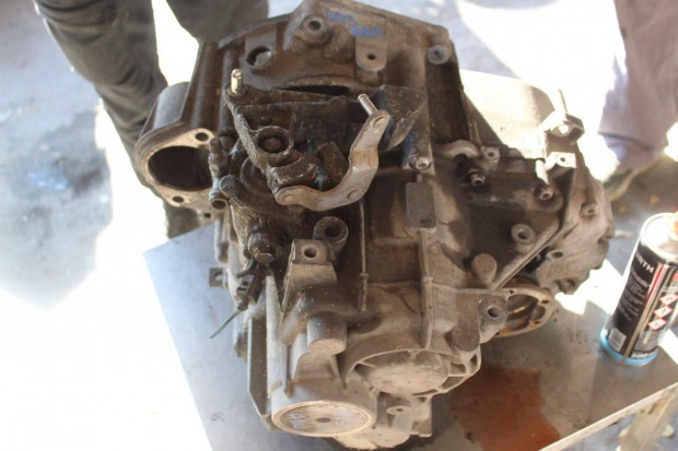 Audi A3 2.0D sebességváltó HDU man 6 seb (403)
