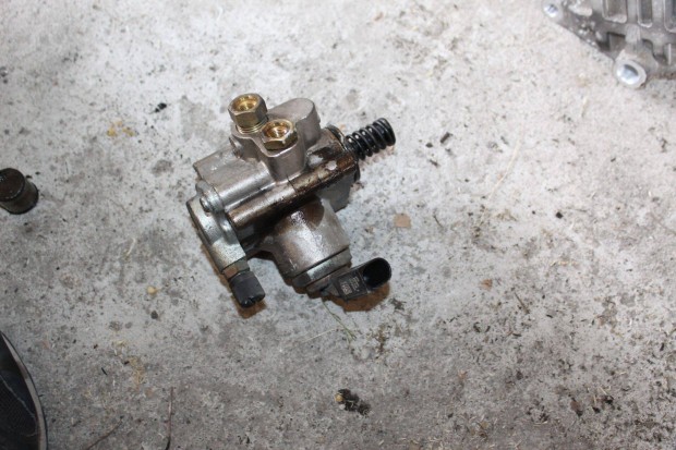 Audi A3 2.0FSI Bvy 03-08 magasnyomású 06F127025D