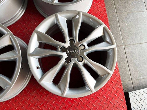 Audi A3 7" 5x112 gyri alufelni szett elad 17 coll