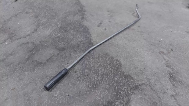 Audi A3 8L 97- Bal els� ajt�z�r z�rszerkezet z�r szerkezet r�d 8906