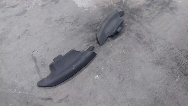 Audi A3 8L 97- Bal jobb els� ajt�k�rpit m�anyag takar� burkolat 8872