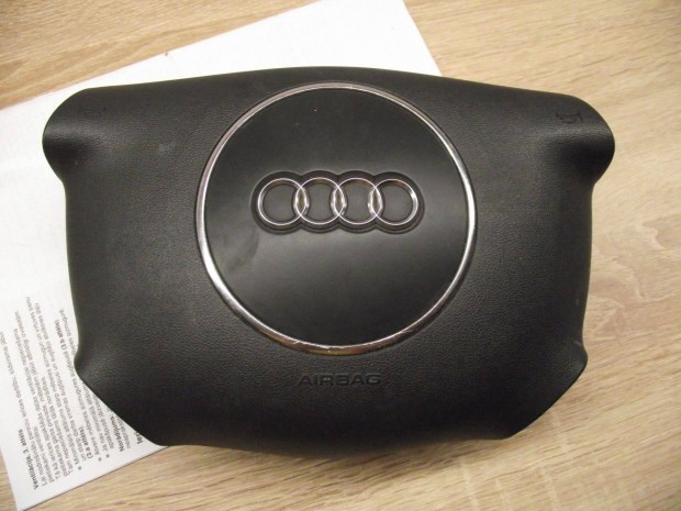 Audi A3 8L A4 B6 kormnylgzsk 2001-2004 8E0880201AE