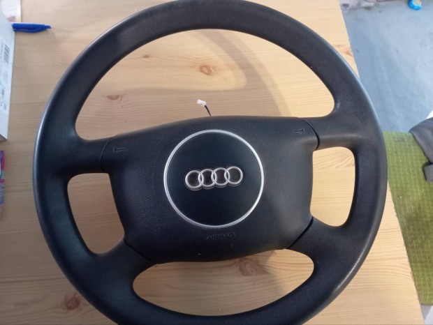 Audi A3 8L kormny lgzskal . Kdlmpa ablakemel 