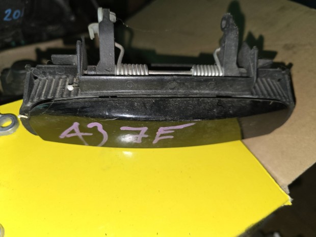 Audi A3 8PO jobb első kilincs