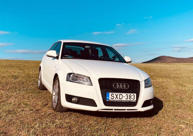 Audi A3 8P 2.0 Crtdi Automata vlts Sportback, S-Line
