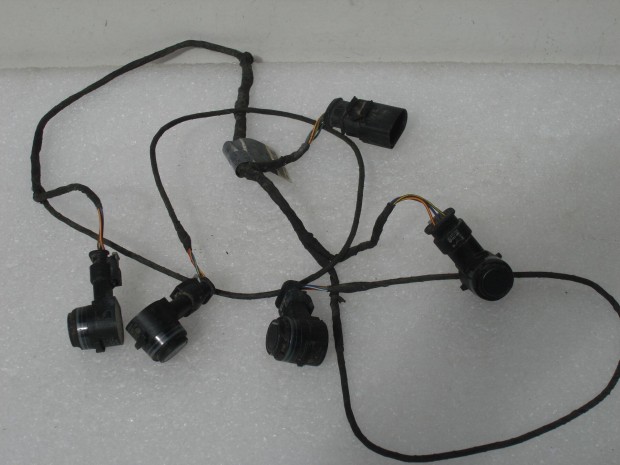 Audi A3 8P 8V 4 db hts tolatradar+ vezetk 5Q0919275 2010-tl