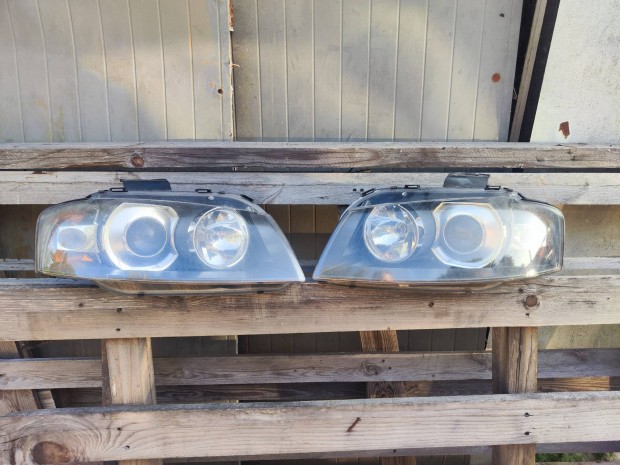 Audi A3 8P Gyári xenon fényszóró párban 2003-2009
