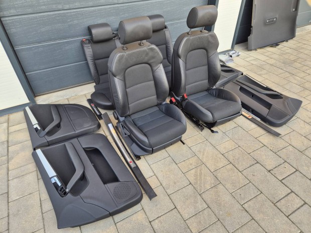 Audi A3 8P Sportback S-line �l�sgarnit�ra/Makul�tlan!