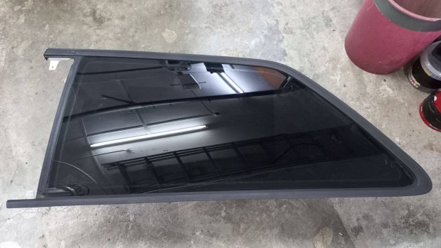 Audi A3 8P bal hátsó ablak (3 ajtós)