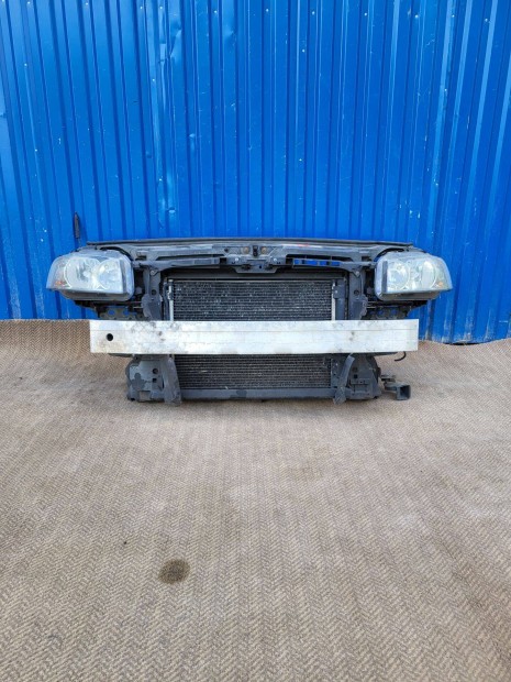 Audi A3 8P gyri 8P0805594A homlokfal diesel ht, htsor, ventiltor