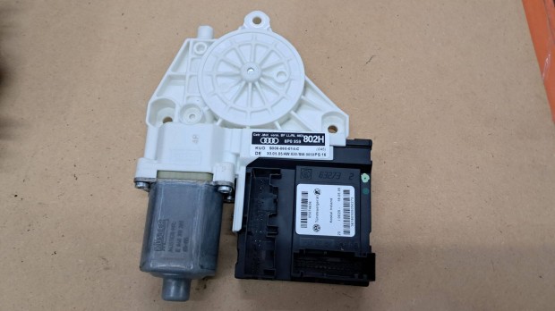 Audi A3 8P jobb ablakemelő motor és elektronika