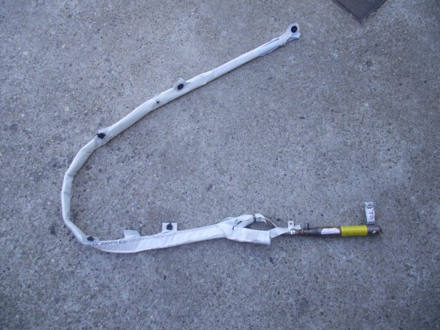 Audi A3 8P jobb fejlégzsák 3 ajtós 2004-2012 8P3880742C