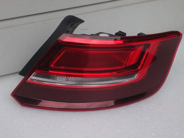 Audi A3 8V Sportback Facelift Jobb hátsó LED lámpa 8V4945070