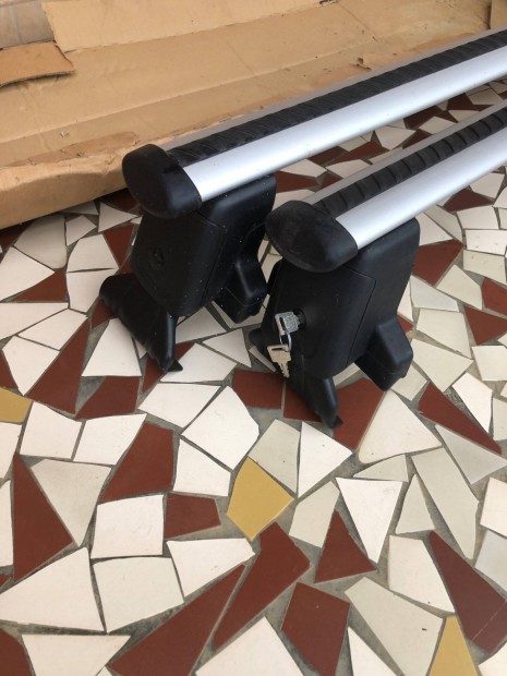 Audi A3 8V (8v3071126L) 2012-2020 gyri tetcsomagtart jszer!