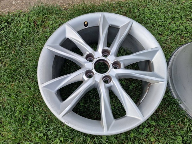 Audi A3 8V gyri felni 17" 5x112 8V0601025F