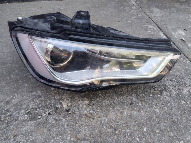Audi A3 8V led xenon jobb fnyszr gyri Hella 2012 -