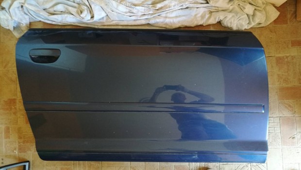 Audi A3 8p1 (h�romajt�s) jobb oldali ajt�lap elad�