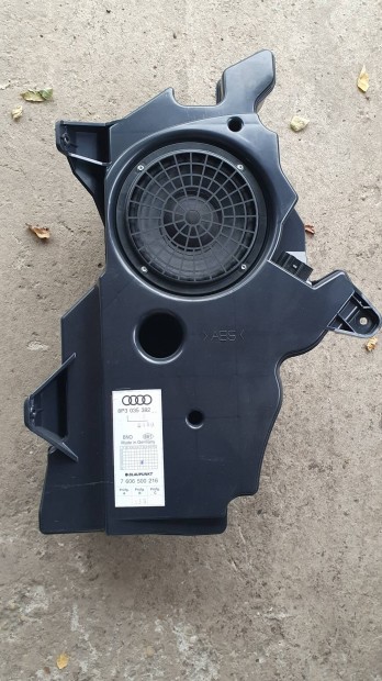 Audi A3 8p gyári mélynyomó eladó kitűnő állapotban 3ajtós