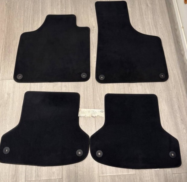 Audi A3 8p szonyeg szett (gyri)