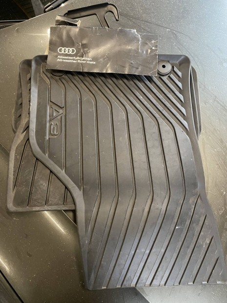 Audi A3 8v gyári gumi szőnyegek