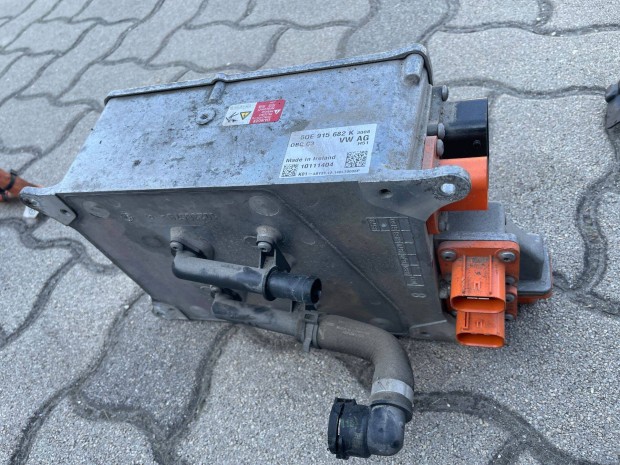 Audi A3 Etron 5QE915682K VW Golf Passat GTE Nagyfeszültésgű akku töltő