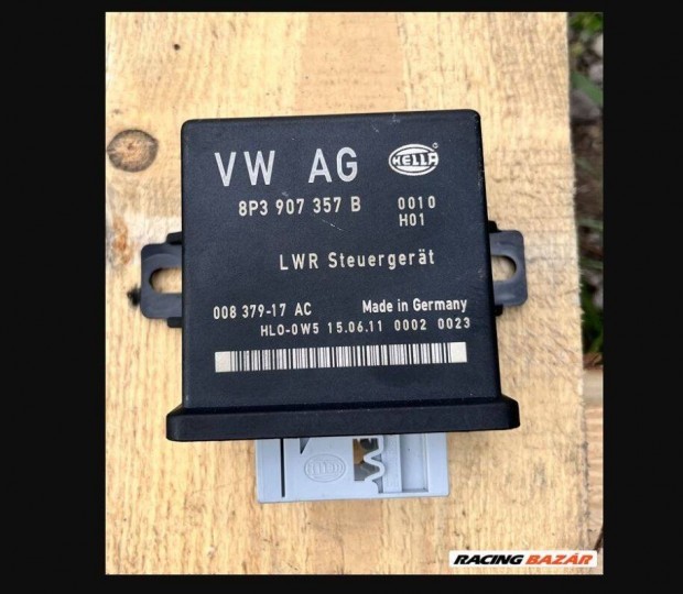 Audi A3 (8P) Fényszóró vezérlő modul 8p3907357b