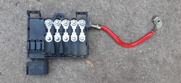 Audi A3, Golf4, Bora, Octavia I, Seat motortri biztostk tbla