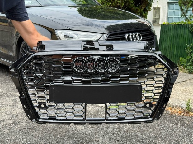 Audi A3 / S3 8V mhsejtes htrcs, RS3 stlus