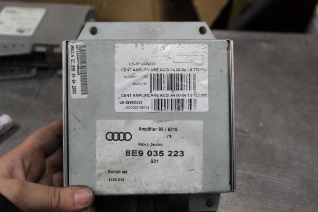 Audi A4 2000-2004 1.9TDI erősítő 8E9035223
