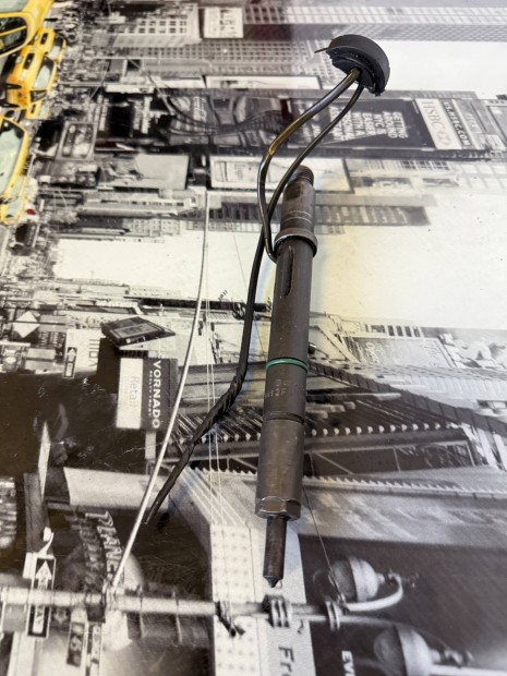 Audi A4 2.0 tdi porlasztcscs 059130202E