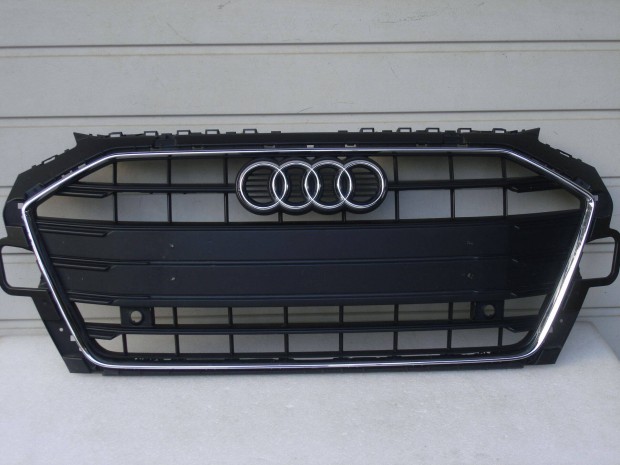 Audi A4 8W Facelift Hűtődíszrács 8W0853651DB 2019-től