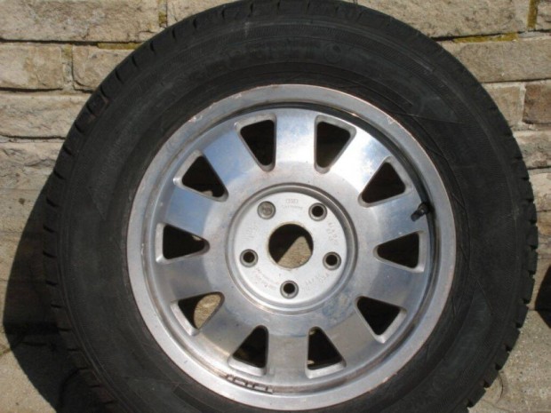 Audi A4 A6 j Alukerk 5X112 1db 6Jx15 H2 ET 45 4B0601025J Gumi 195/65