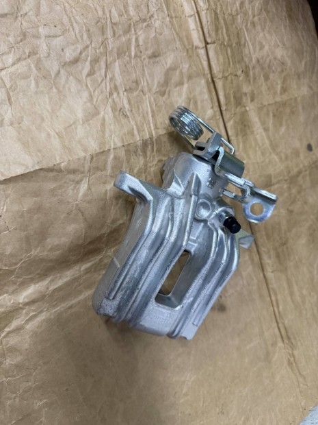 Audi A4 A6 hátsó féknyereg 8e0615423 8e0615424