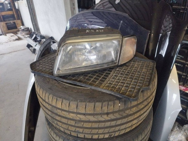 Audi A4 B5 1994-1999 bal első fényszóró