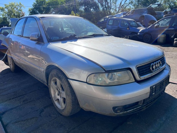 Audi A4 B5 2.5D (1999) AKN Alkatrészek #M2895