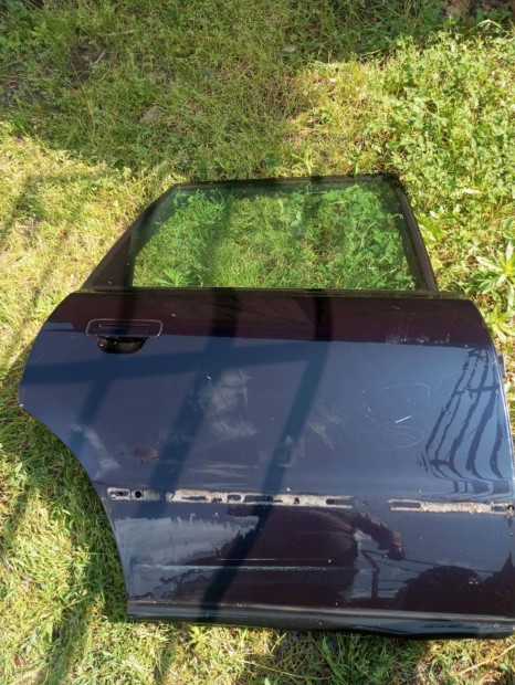 Audi A4 B5 Jobb Hátsó Ajtó Fekete (Postázom is)