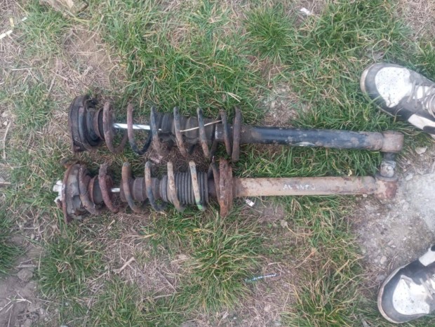 Audi A4 B5 /Vw Passat B5 Hátsó Teleszkóp+Rugó Párban (Postázom is)