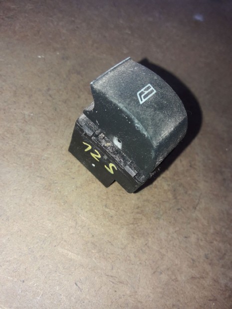 Audi A4 B6 Ablakemelő Kapcsoló