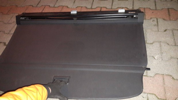 Audi A4 B6 B7 kombi kalaptart�, csomagt�r rol� + t�relv�laszt� h�l�
