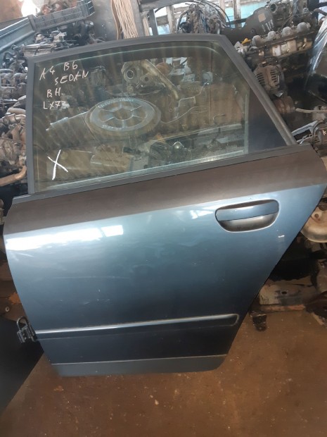 Audi A4 B6 Bal H�ts� Ajt�