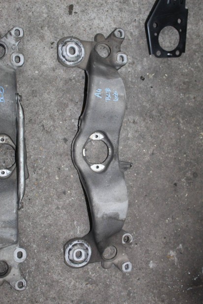 Audi A4 B7 2004-2009 2.0 váltótartó konzol 8e0399263ag