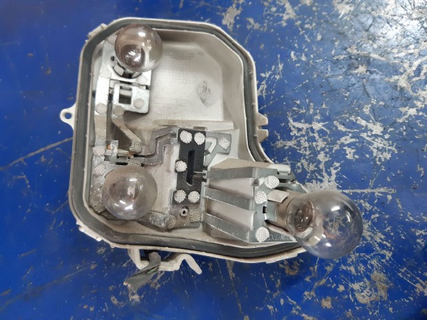 Audi A4 B7 Bal Hátsó Lámpa Foglalat