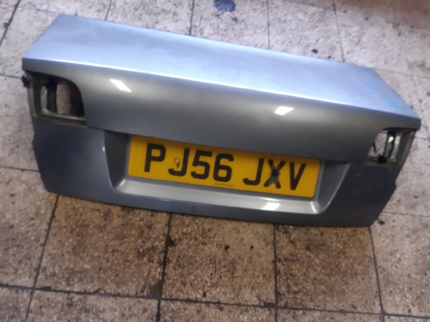 Audi A4 B7 Csomagt�r Ajt�